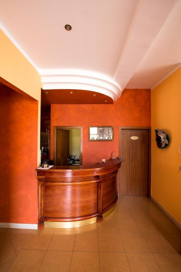 Villa Tamaris Palit Exterior photo